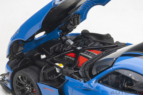 AUTOart Dodge Viper ACR 2017 (competition blue:black