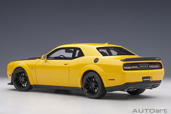 AUTOart Dodge Challenger SRT Hellcat widebody 2018