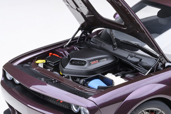 AUTOart Dodge Challenger R:T SCAT PACK SHAKER WIDEBODY 2022