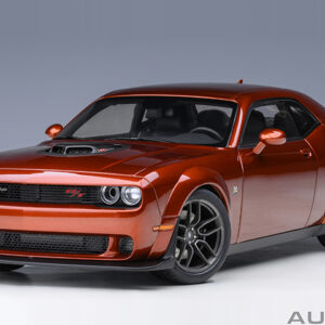 AUTOart Dodge Challenger R:T SCAT PACK SHAKER WIDEBODY 2022