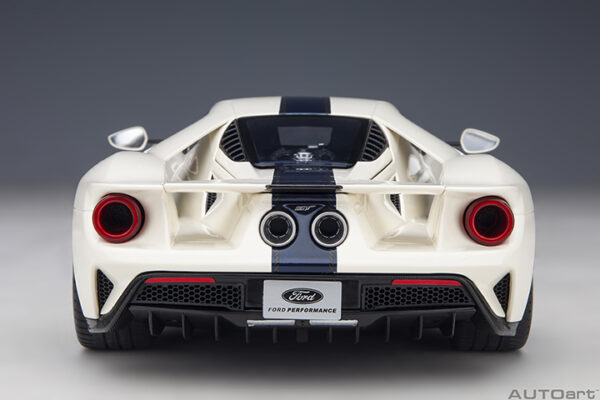 AUTOart Ford GT 2022 64 Prototype Heritage Edition (wimbledon