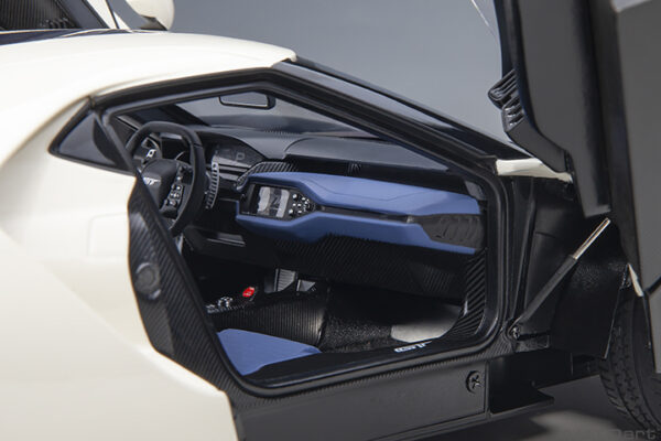AUTOart Ford GT 2022 64 Prototype Heritage Edition (wimbledon