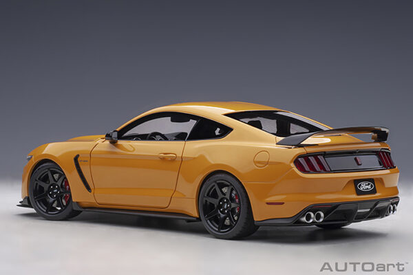 AUTOart Ford Shelby GT-350R 2017 (fury orange) (composite