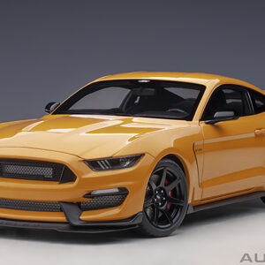 AUTOart Ford Shelby GT-350R 2017 (fury orange) (composite