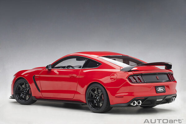 AUTOart Ford Mustang Shelby GT350R (race red)