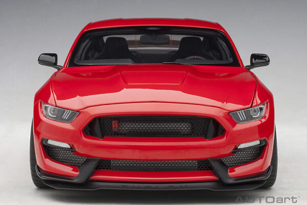 AUTOart Ford Mustang Shelby GT350R (race red)