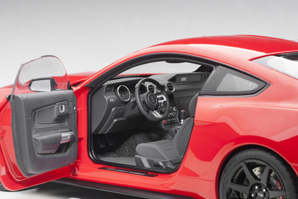 AUTOart Ford Mustang Shelby GT350R (race red)