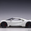 AUTOart Ford GT 2017 (frozen white) (composite model:full
