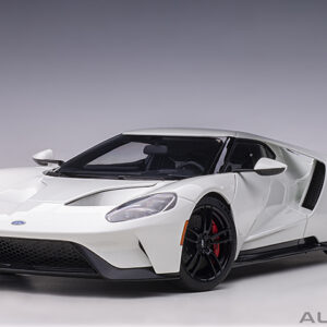 AUTOart Ford GT 2017 (frozen white) (composite model:full