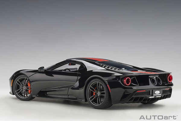AUTOart Ford GT 2017 (shadow black: orange stripes) (composite