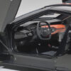 AUTOart Ford GT 2017 (shadow black: orange stripes) (composite