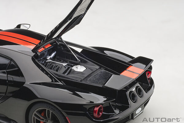 AUTOart Ford GT 2017 (shadow black: orange stripes) (composite