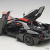 AUTOart Ford GT 2017 (shadow black: orange stripes) (composite