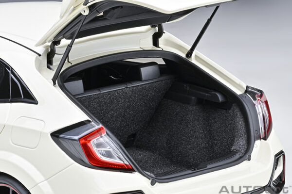 AUTOart Honda Civic Type R (FK 8) (championship white) 2021