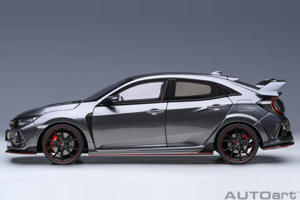 AUTOart Honda Civic Type R (FK 8) (polished metal metallic) 2021