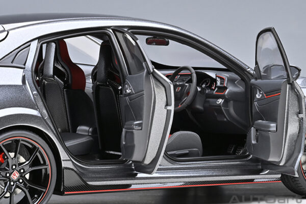 AUTOart Honda Civic Type R (FK 8) (polished metal metallic) 2021