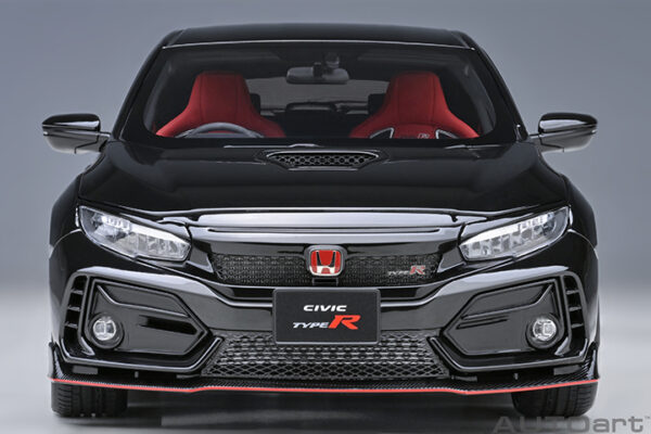 AUTOart Honda Civic Type R (FK 8) (crystal black pearl) 2021