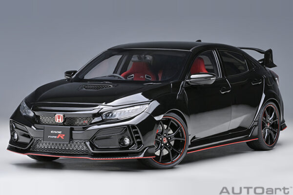 AUTOart Honda Civic Type R (FK 8) (crystal black pearl) 2021
