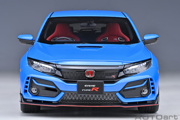 AUTOart Honda Civic Type R (FK 8) (racing blue pearl) 2021
