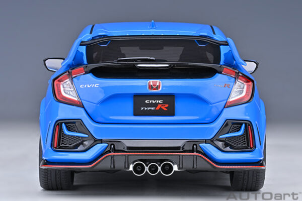 AUTOart Honda Civic Type R (FK 8) (racing blue pearl) 2021