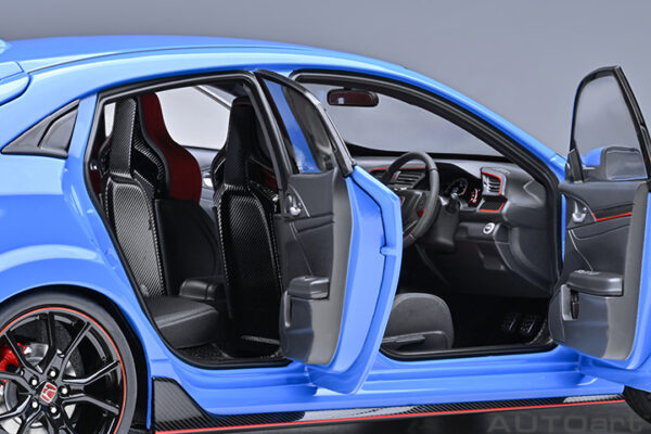 AUTOart Honda Civic Type R (FK 8) (racing blue pearl) 2021