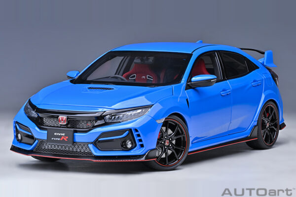 AUTOart Honda Civic Type R (FK 8) (racing blue pearl) 2021