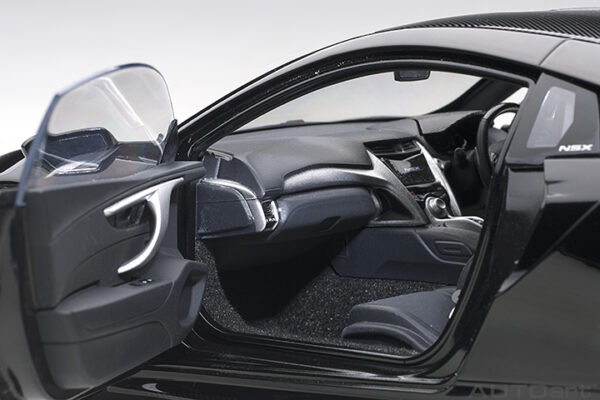 AUTOart Honda NSX (NC1) 2016 (berlina black)