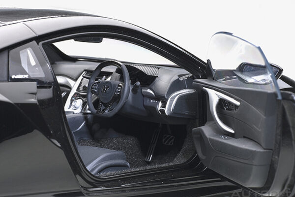 AUTOart Honda NSX (NC1) 2016 (berlina black)