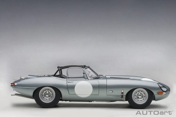AUTOart Jaguar Lightweight E-Type (Silver)1/18 – Bild 14
