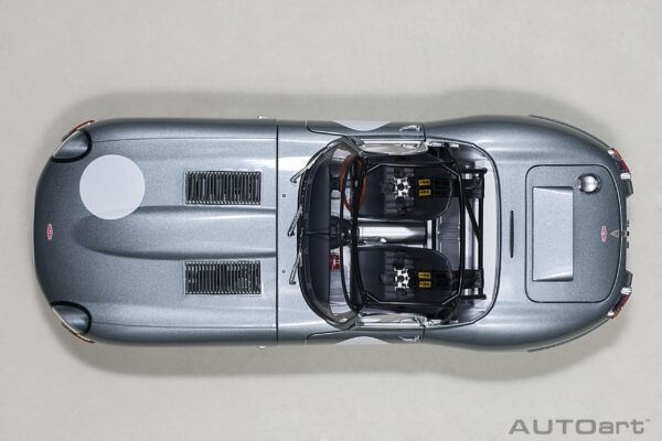AUTOart Jaguar Lightweight E-Type (Silver)1/18 – Bild 11