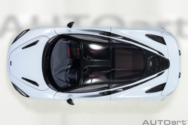 AUTOart McLaren 720S (Silica White) – Bild 13