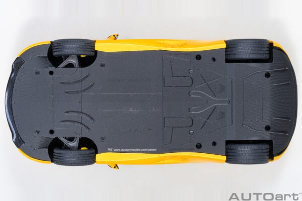 AUTOart McLAREN 720S (VOLCANO YELLOW) – Bild 14