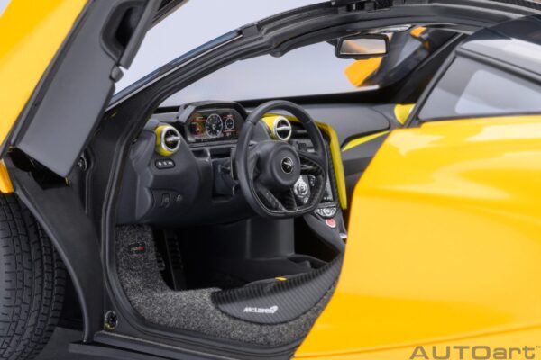 AUTOart McLAREN 720S (VOLCANO YELLOW) – Bild 13