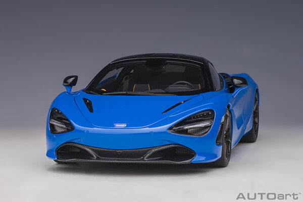 AUTOart McLaren 720S 2017 (paris blue:metallic blue)