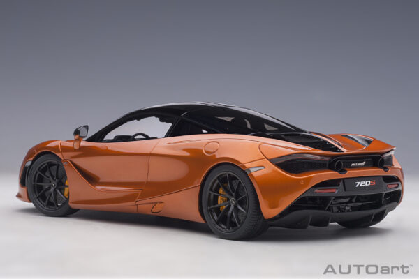 AUTOart McLaren 720S 2017 (azores:metallic orange)
