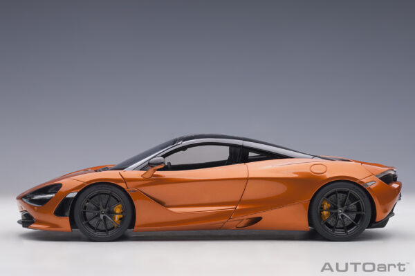 AUTOart McLaren 720S 2017 (azores:metallic orange)