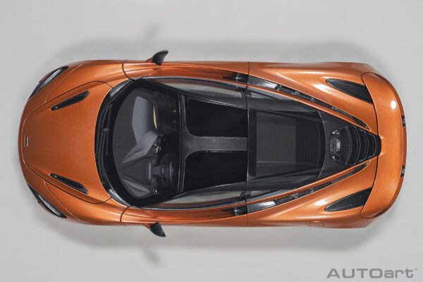 AUTOart McLaren 720S 2017 (azores:metallic orange)