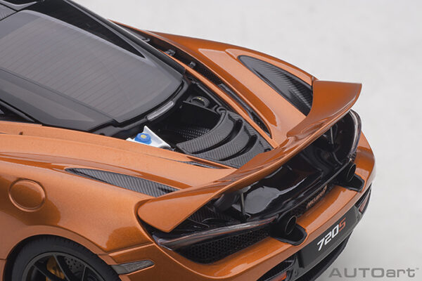 AUTOart McLaren 720S 2017 (azores:metallic orange)