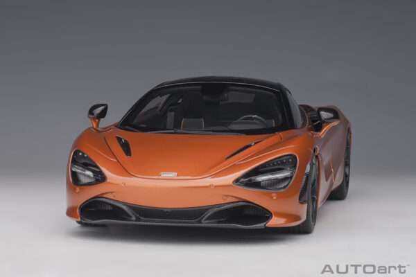 AUTOart McLaren 720S 2017 (azores:metallic orange)