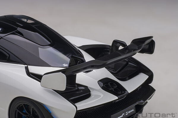 AUTOart McLaren Senna 2018 (vision pure:white) (composite model: