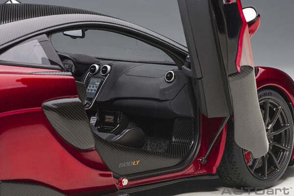 AUTOart McLaren 600LT 2019 (volcano red) (composite