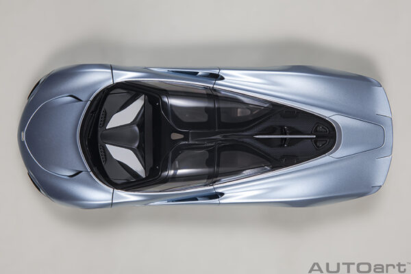 AUTOart McLaren SPEEDTAIL (frozen blue) 2020