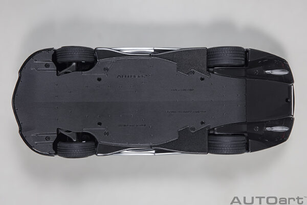 AUTOart McLaren SPEEDTAIL (frozen blue) 2020