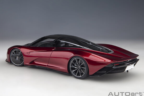 AUTOart McLaren SPEEDTAIL (volcano red) 2020