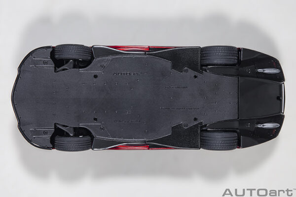 AUTOart McLaren SPEEDTAIL (volcano red) 2020