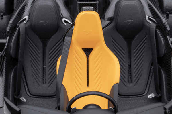 AUTOart McLaren SPEEDTAIL (supernova silver) 2020