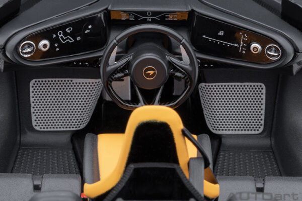 AUTOart McLaren SPEEDTAIL (supernova silver) 2020