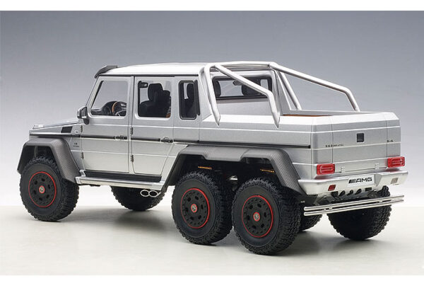 AUTOart Mercedes-Benz G 63 AMG 6x6 (iridium silver) 2013