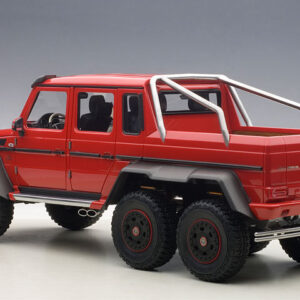 AUTOart Mercedes-Benz G 63 AMG 6x6 (red) 2013