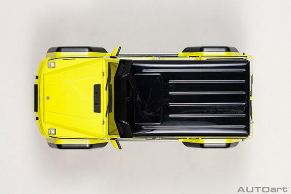 AUTOart Mercedes-Benz G 500 4x4-2 2016 (yellow: electric beam)